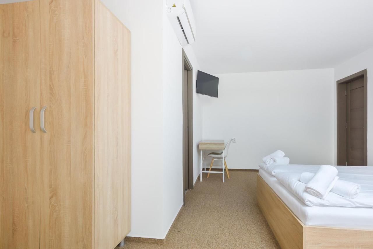 Загородные дома Pension Verona Centru Клуж-Напока-25