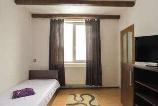 Загородные дома Pension Verona Centru Клуж-Напока Трехместный номер-7