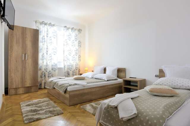 Загородные дома Pension Verona Centru Клуж-Напока-43